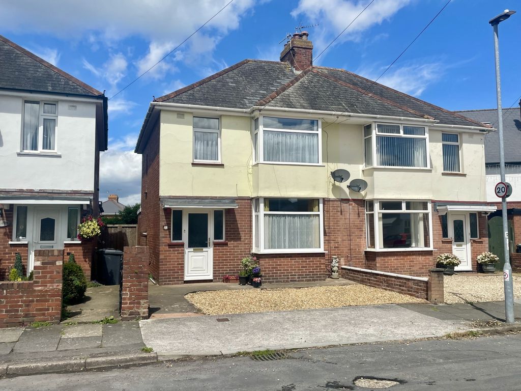 3 bed semidetached house for sale in Ashwood Road, St Thomas EX2, £