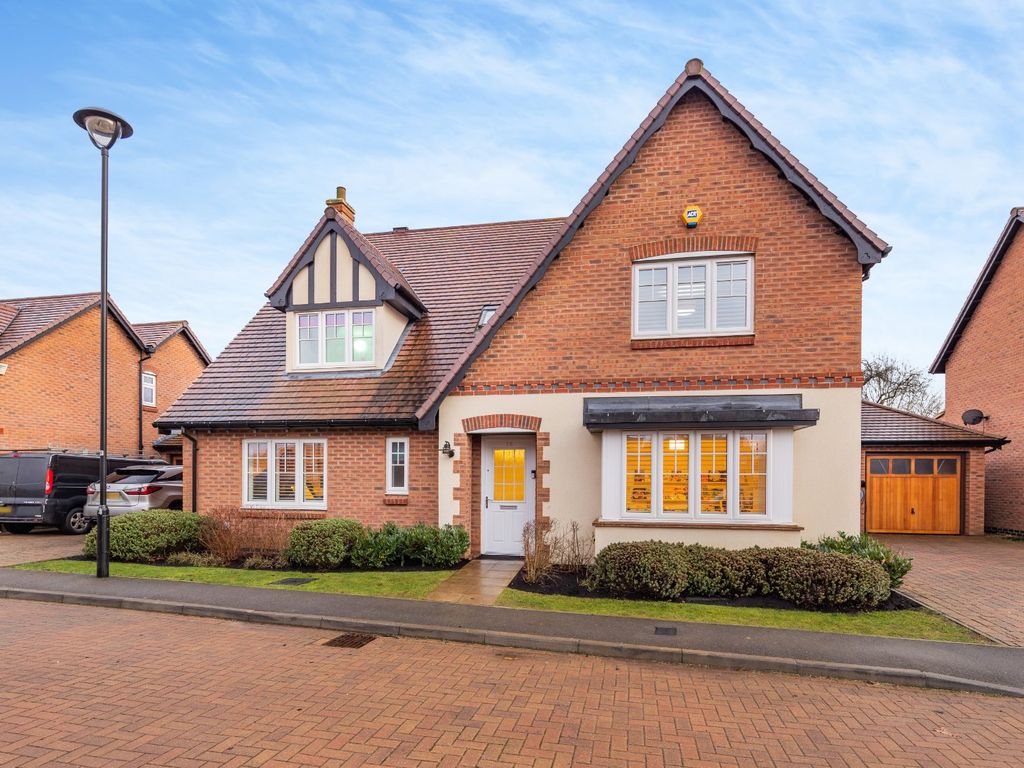 4 bed detached house for sale in Jove Gardens, Smallford, St. Albans