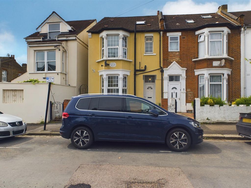 4 bed end terrace house for sale in Whitney Road, London E10 Zoopla
