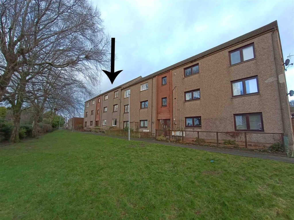 2 bed flat for sale in Bridge Street, Lockerbie DG11, £72,000 Zoopla