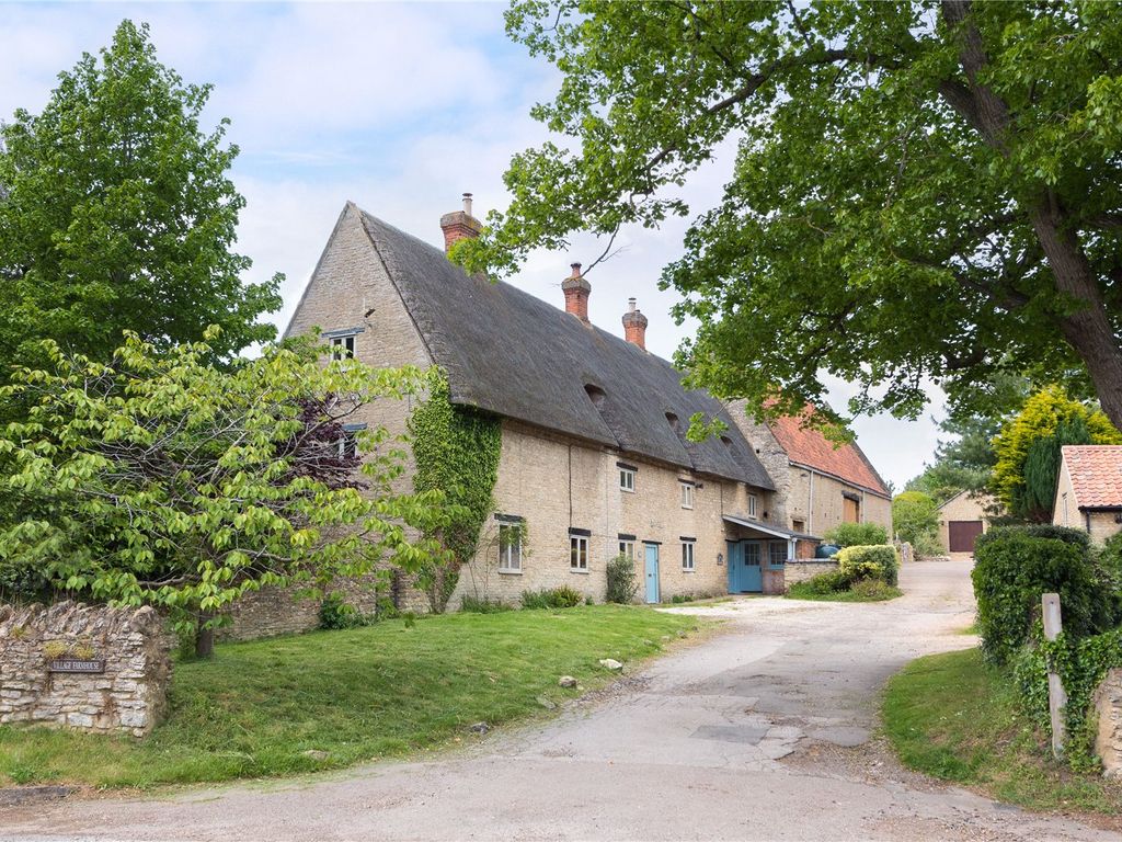 6 bed detached house for sale in High Street, Odell, Bedford MK43 Zoopla