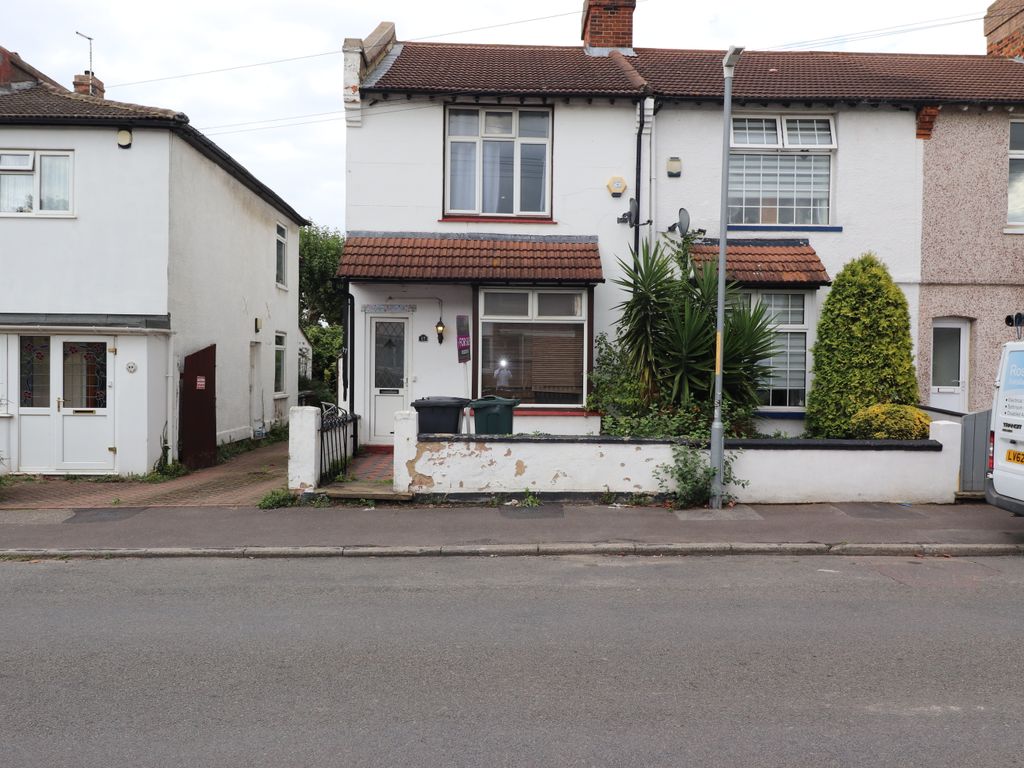 3 bed end terrace house for sale in Knockhall Chase, Greenhithe DA9