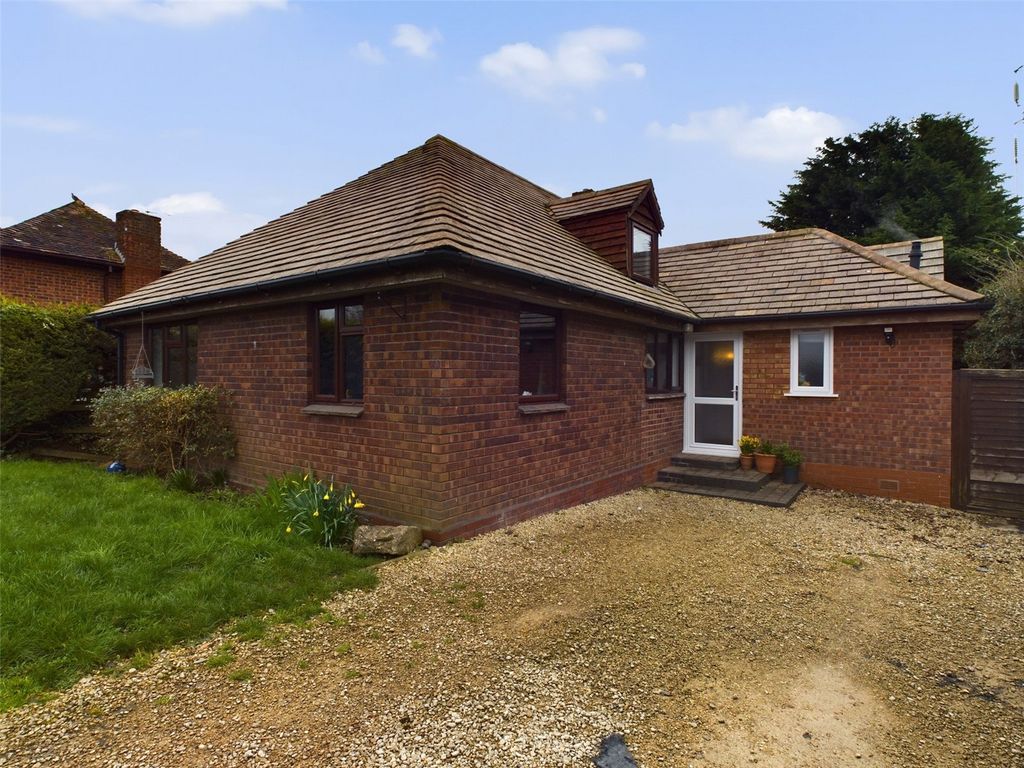 3 bed bungalow for sale in Broomhall Green, Broomhall, Worcester