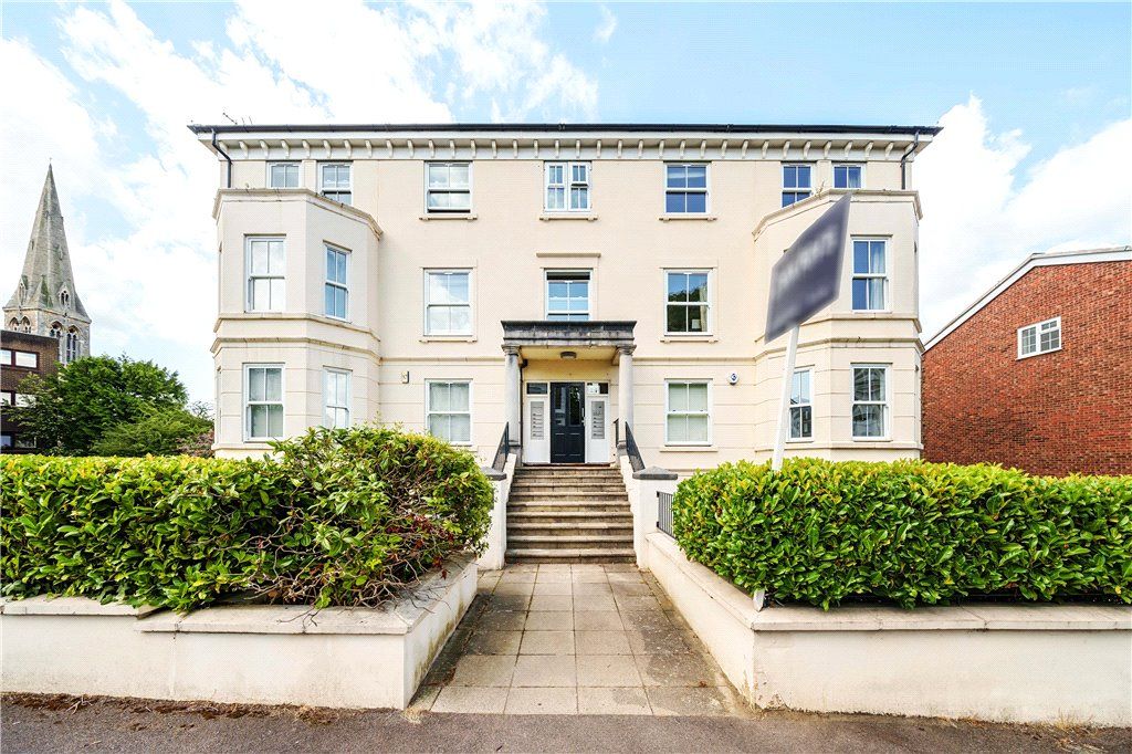 2 bed flat for sale in 14 Avenue Elmers, Surbiton, Surrey KT6 Zoopla