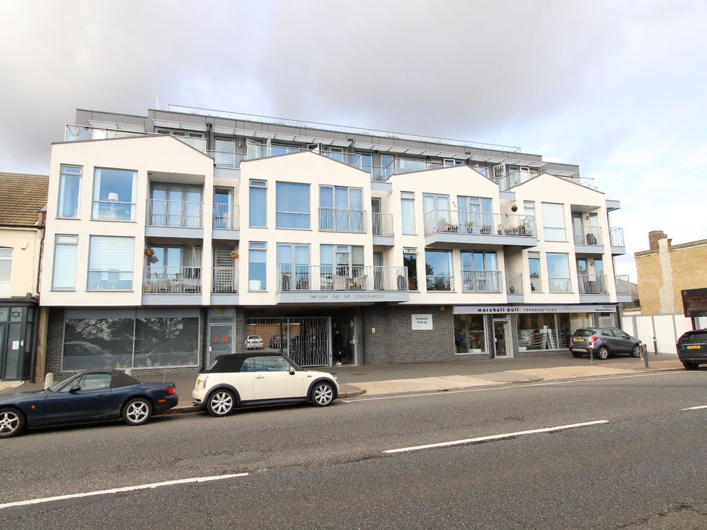 2 bed flat to rent in The View, London Road, WestcliffOnSea SS0 Zoopla
