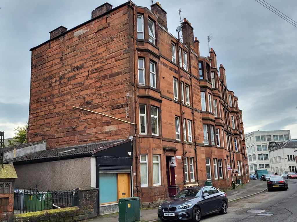 1 bed flat for sale in 206, Newlands Road, Flat 03, Shawlands, Glasgow