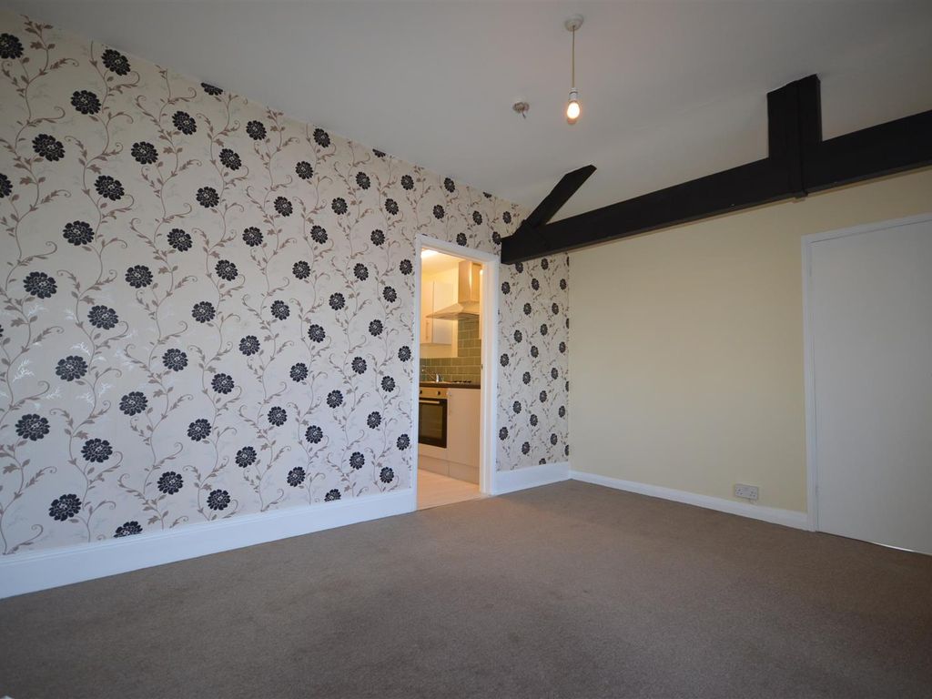 1 bed flat to rent in St. Avenue, Northampton NN2, £825 pcm