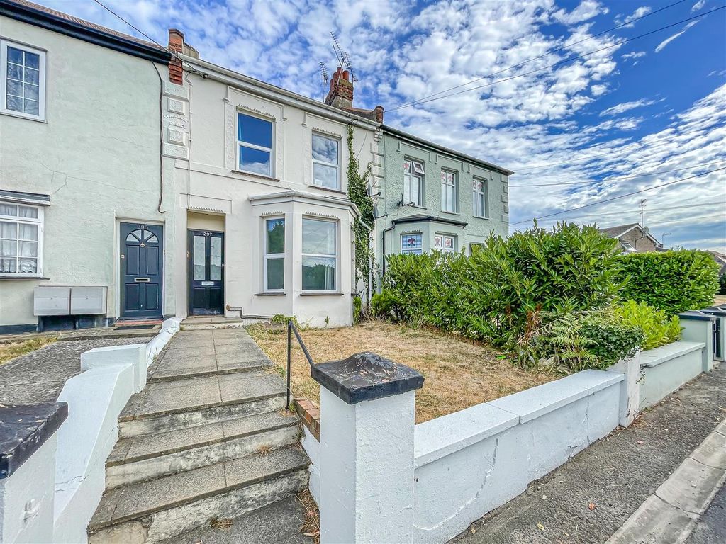 1 bed flat for sale in Eastwood Road, Rayleigh SS6 Zoopla