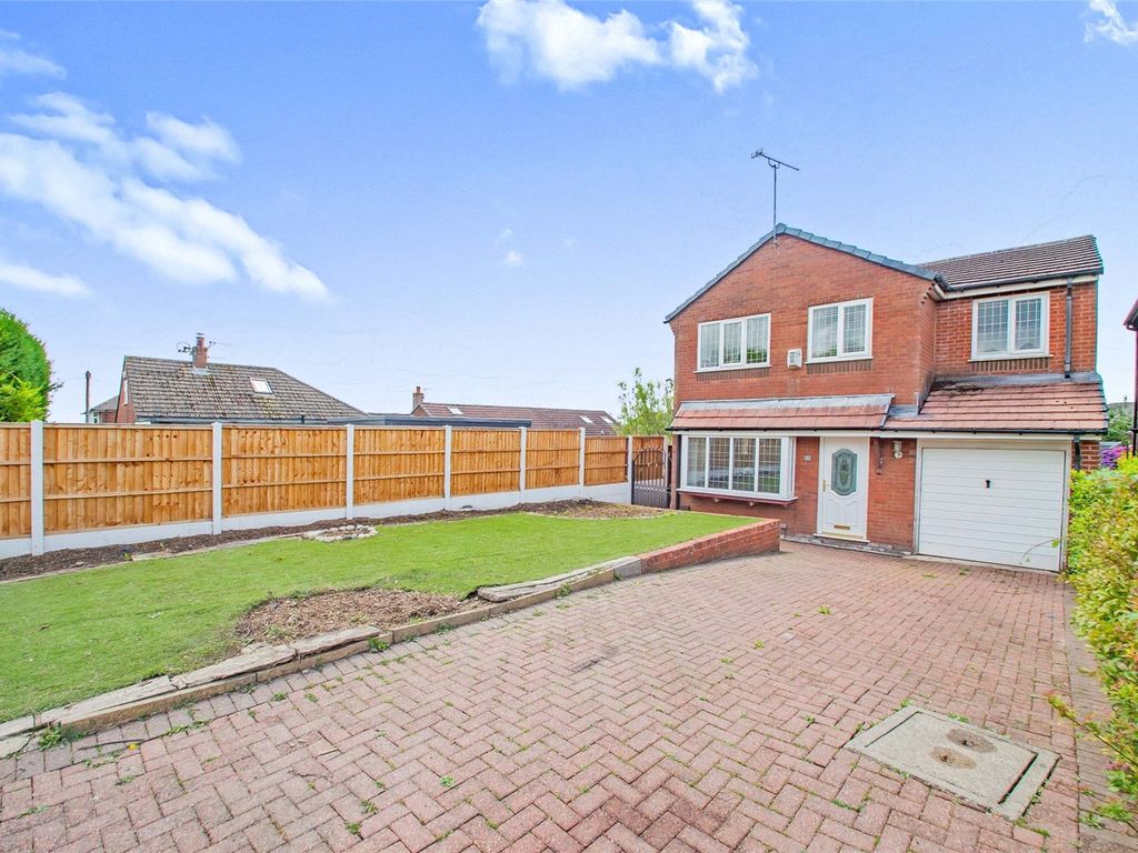4 bed detached house for sale in Halsall Close, Walmersley, Bury BL9