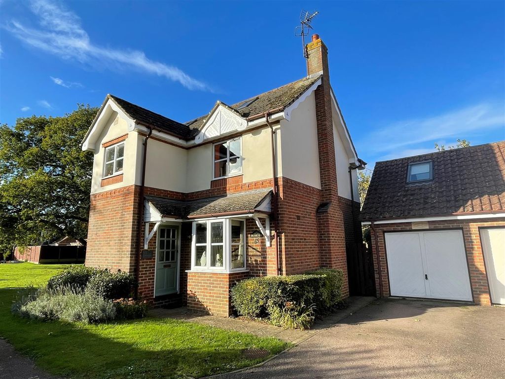 4 bed detached house for sale in Timpsons Row, Olney MK46 Zoopla