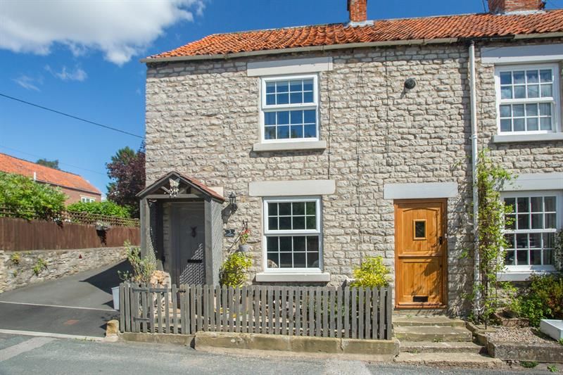 3 bed cottage for sale in Nawton, Beadlam, York YO62 Zoopla
