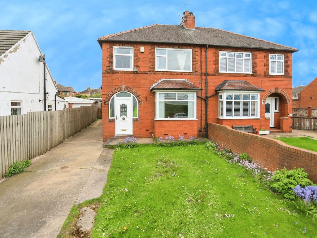 3 bed semidetached house for sale in Spittal Hardwick Lane, Castleford