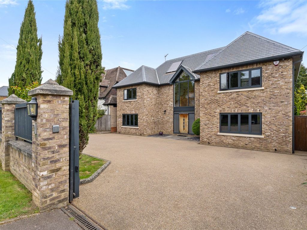 5 bed detached house for sale in Tolmers Road, Cuffley, Hertfordshire