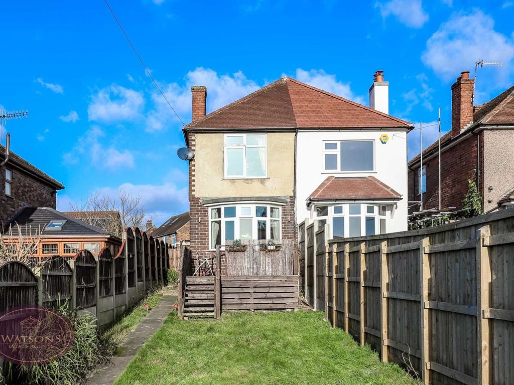 3 bed semidetached house for sale in Newtons Lane, Cossall, Nottingham