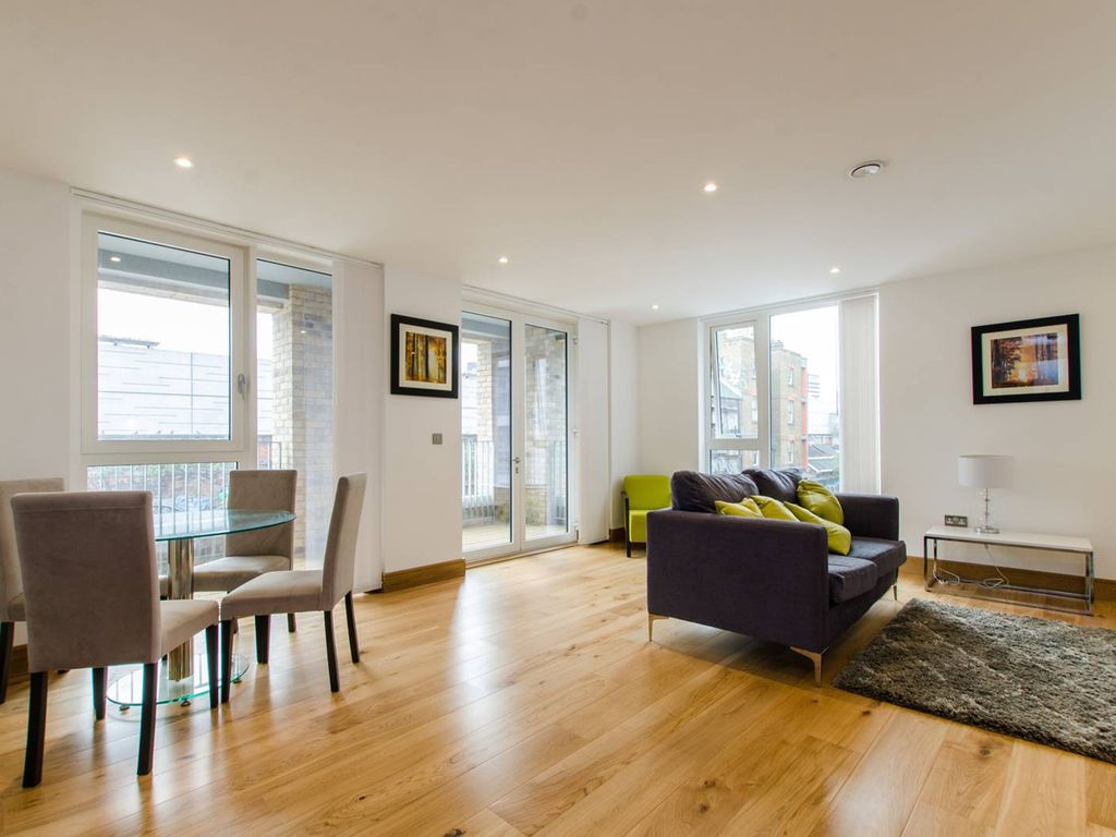 2 bed flat to rent in Sclater Street, Shoreditch, London E1 Zoopla