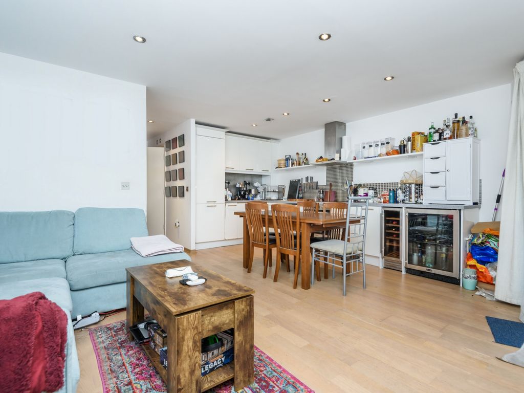 Arcadia Court, Lowther Road, Islington N7  