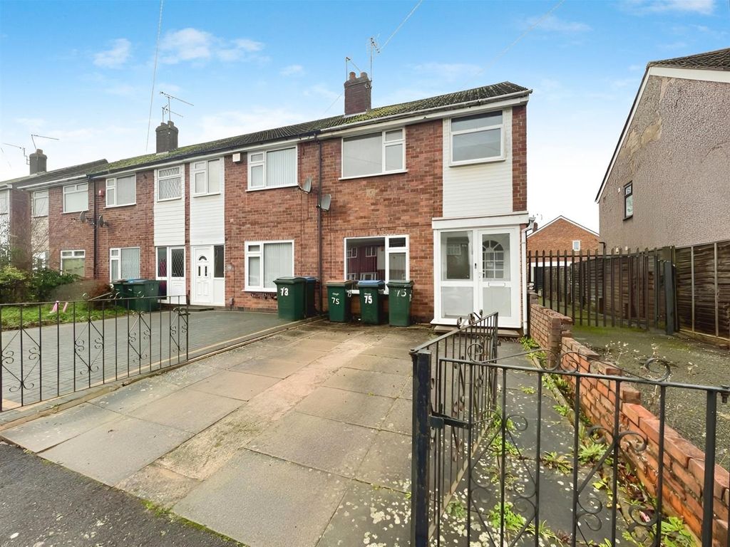 3 bed end terrace house to rent in Diana Drive, Potters Green, Coventry