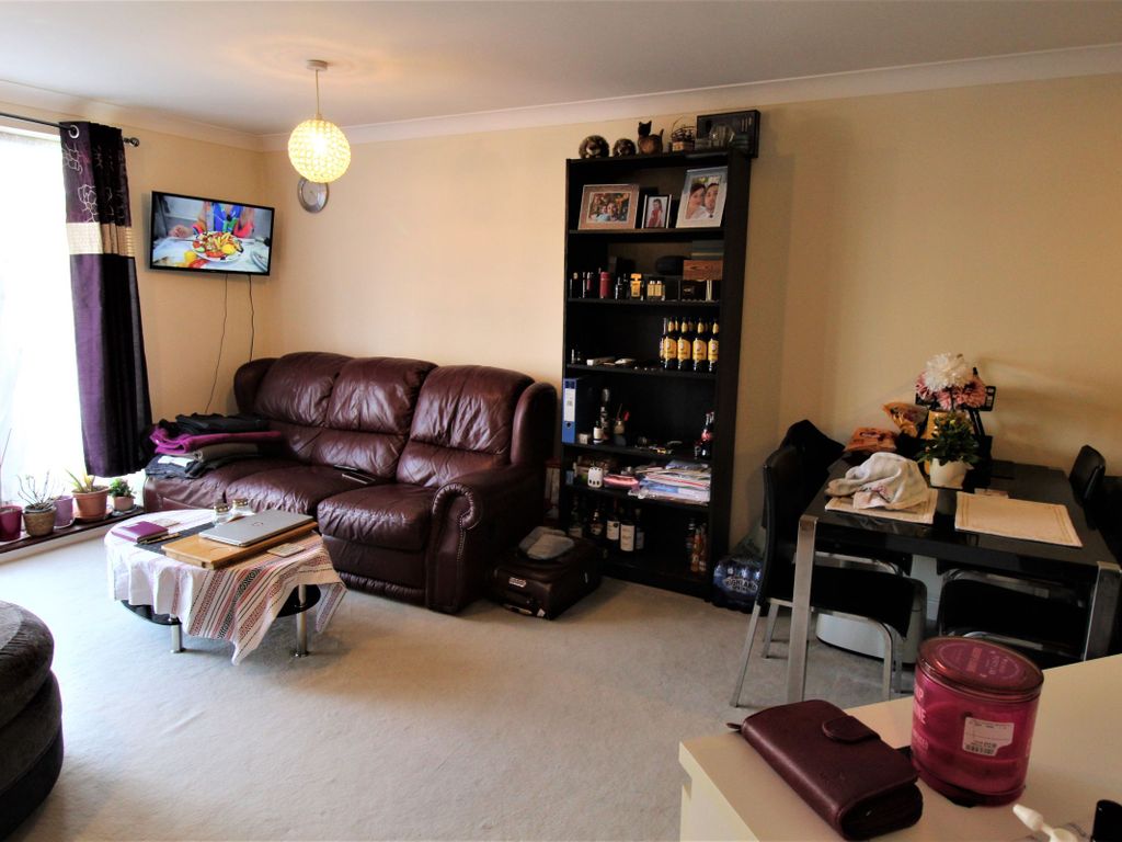 1 bed flat for sale in Anchor Court, Argent Street, Grays RM17 Zoopla