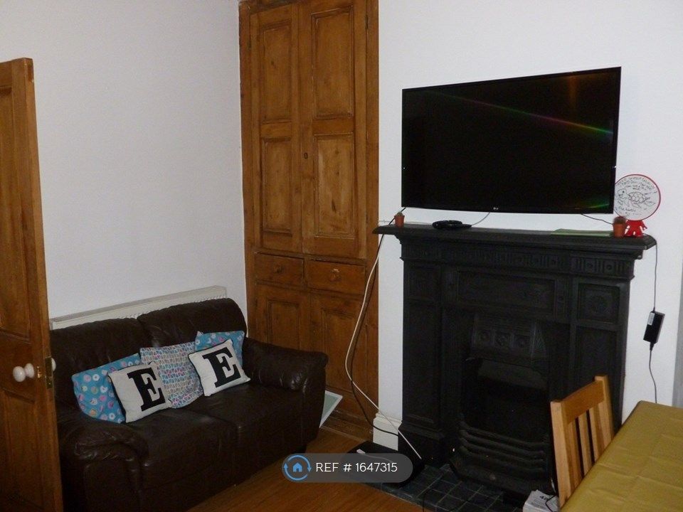 5 bed terraced house to rent in Harborne Park Road, Birmingham B17 Zoopla