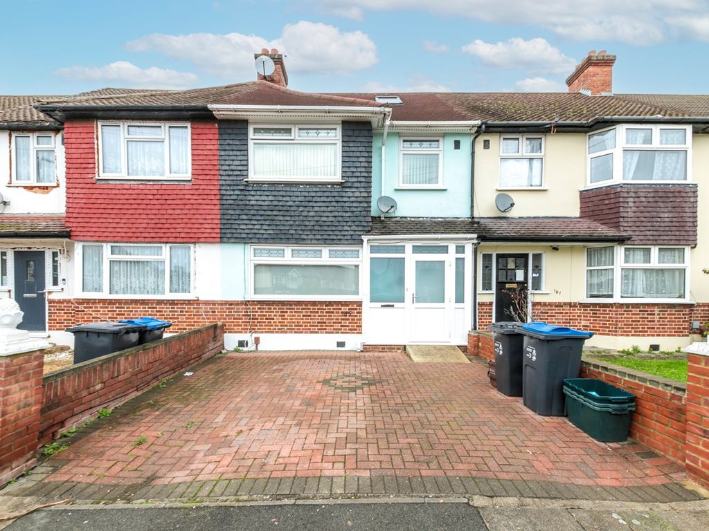 4 bed terraced house for sale in Sherwood Park Road, Mitcham CR4, £