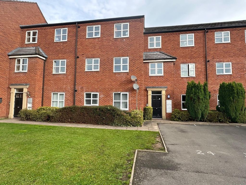 2 bed flat for sale in Leven Road, Tamworth B77, £160,000 Zoopla
