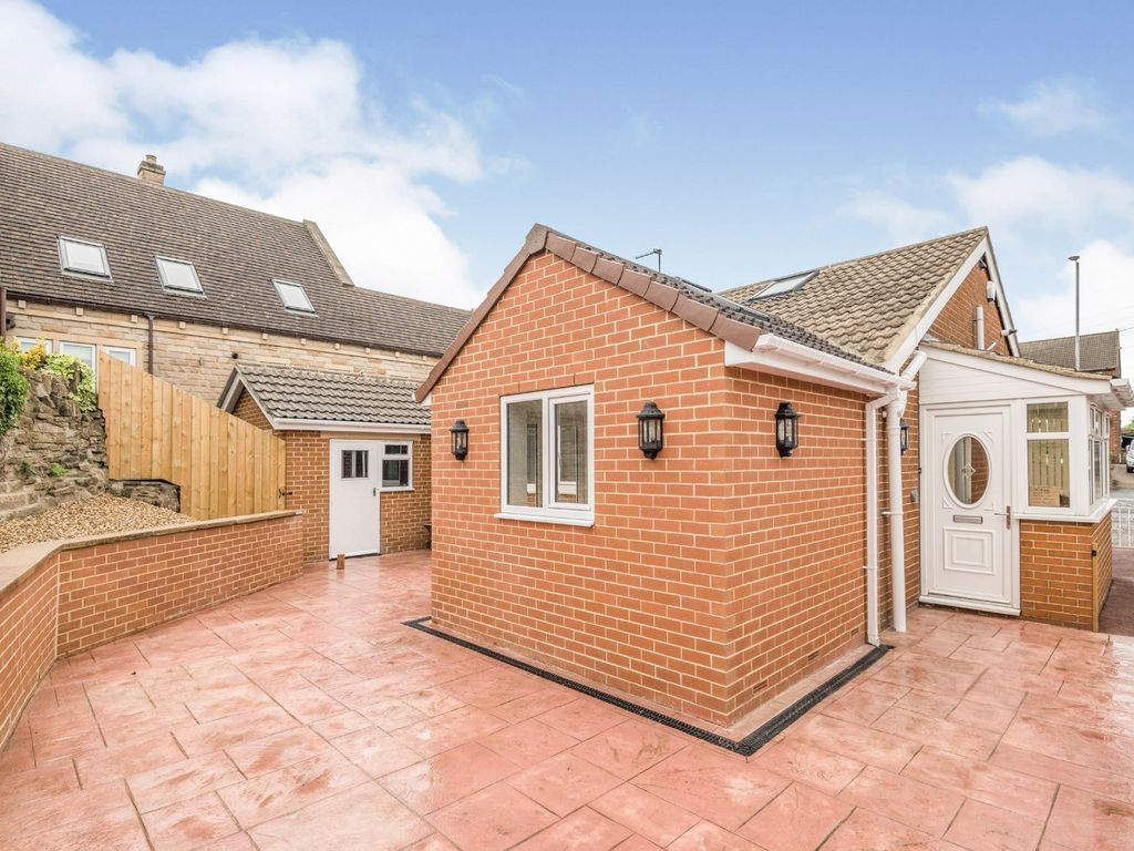 3 bed bungalow to rent in Netherton Lane, Netherton, Wakefield, West Yorkshire WF4 Zoopla