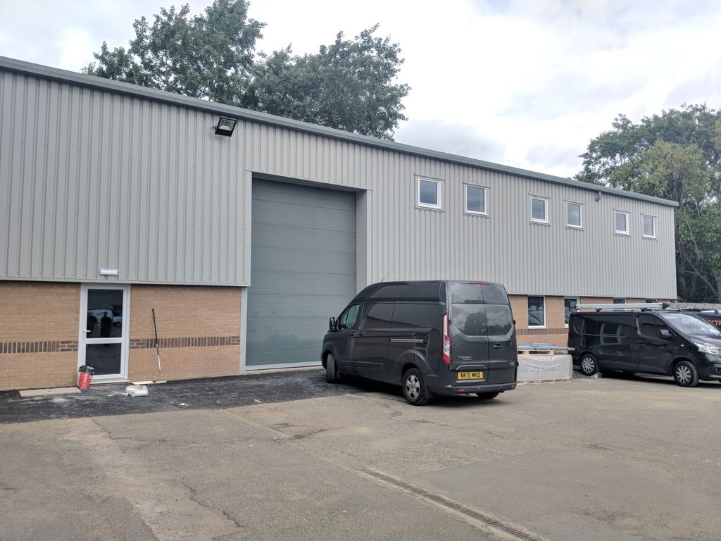 Industrial to let in Bridge End Industrial Estate, Hexham NE46, £14,500