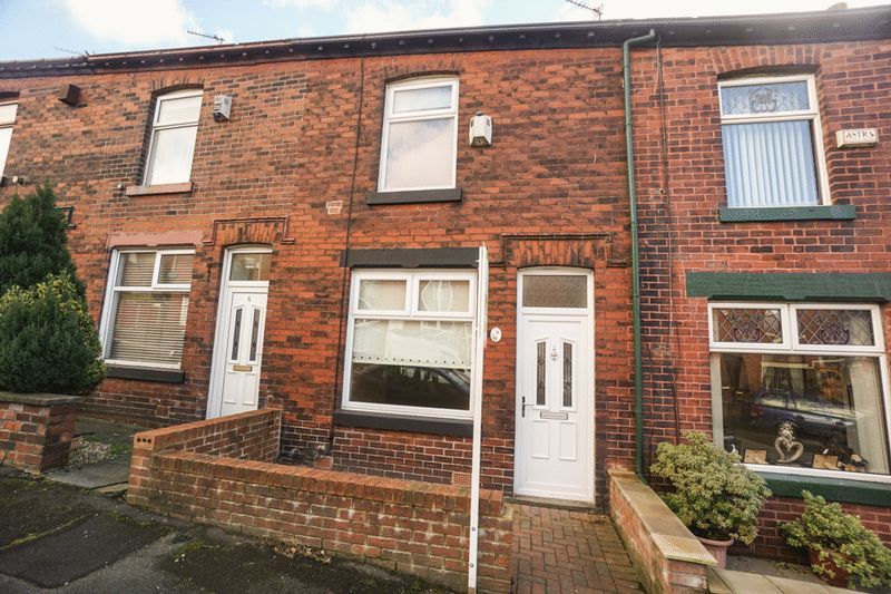 2 bed terraced house to rent in Bateman Street, Horwich, Bolton BL6