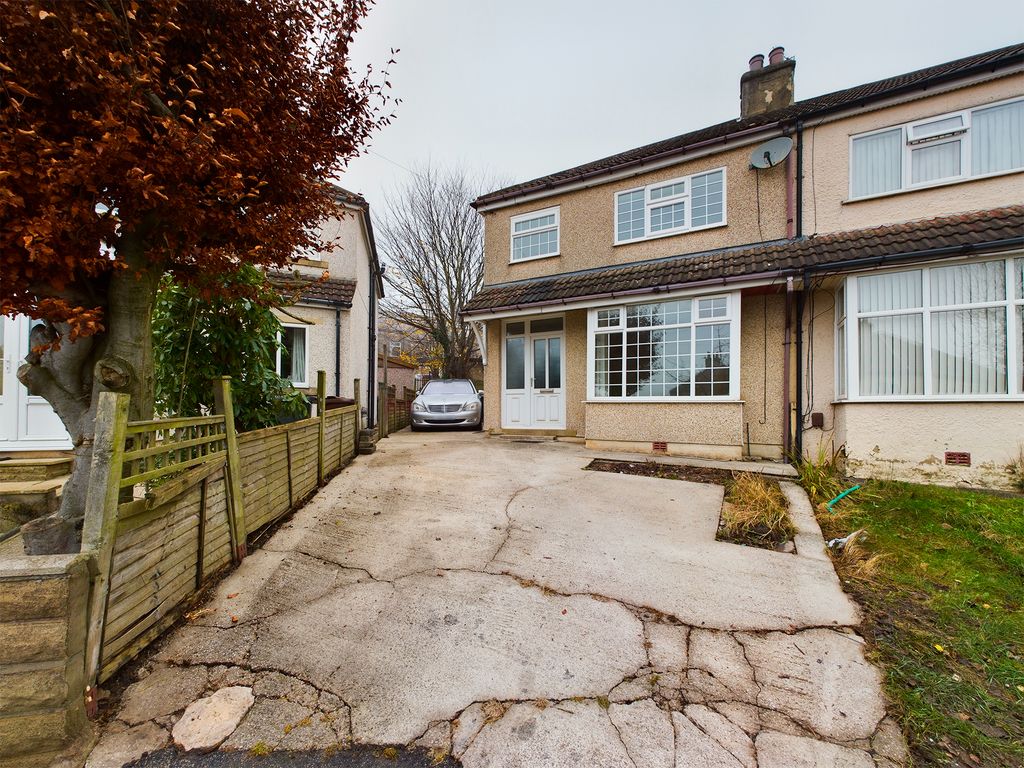3 bed semidetached house for sale in Jesmond Grove, Bradford BD9 Zoopla