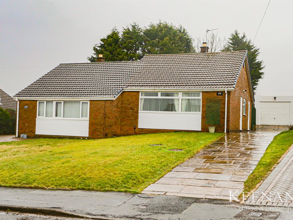 2 bed semidetached bungalow for sale in Pinewood, Blackburn BB2, £
