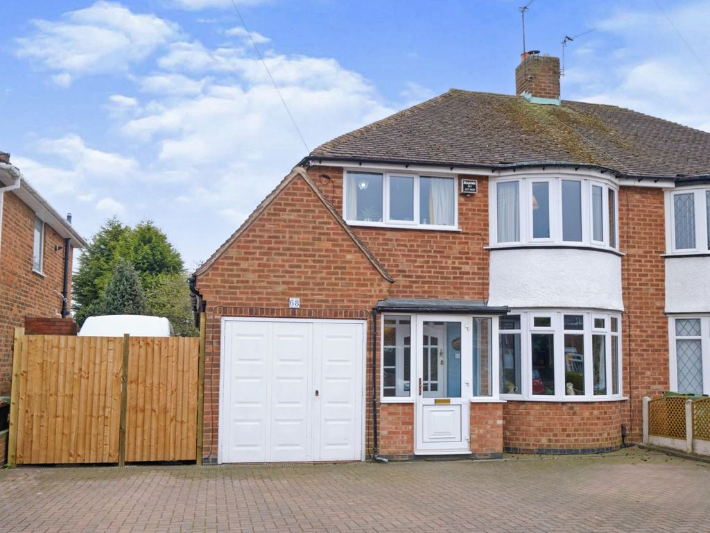 3 bed semidetached house for sale in Windleaves Road, Birmingham B36 Zoopla