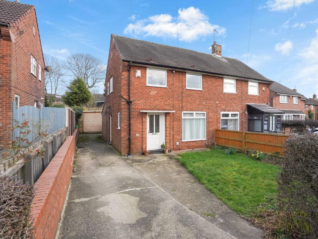 3 bed semidetached house for sale in Allerton Grange Avenue, Roundhay