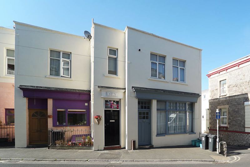 2 bed flat for sale in Upper Church Road, WestonSuperMare BS23, £