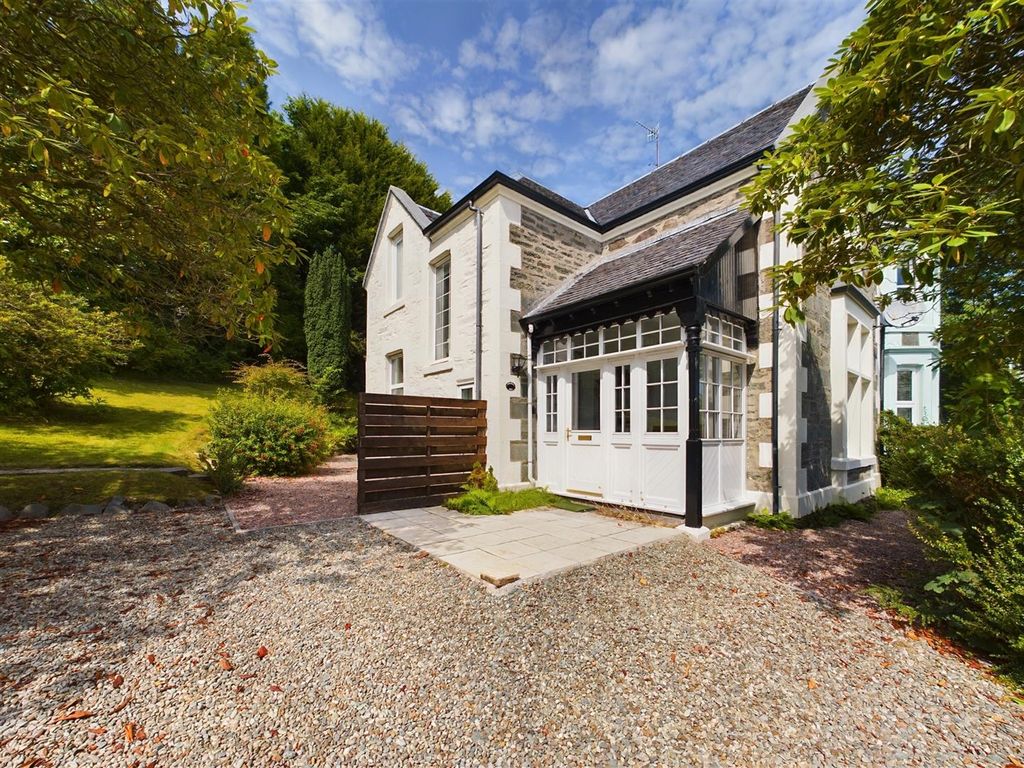 4 bed property for sale in West Bank Road, Ardrishaig, Lochgilphead