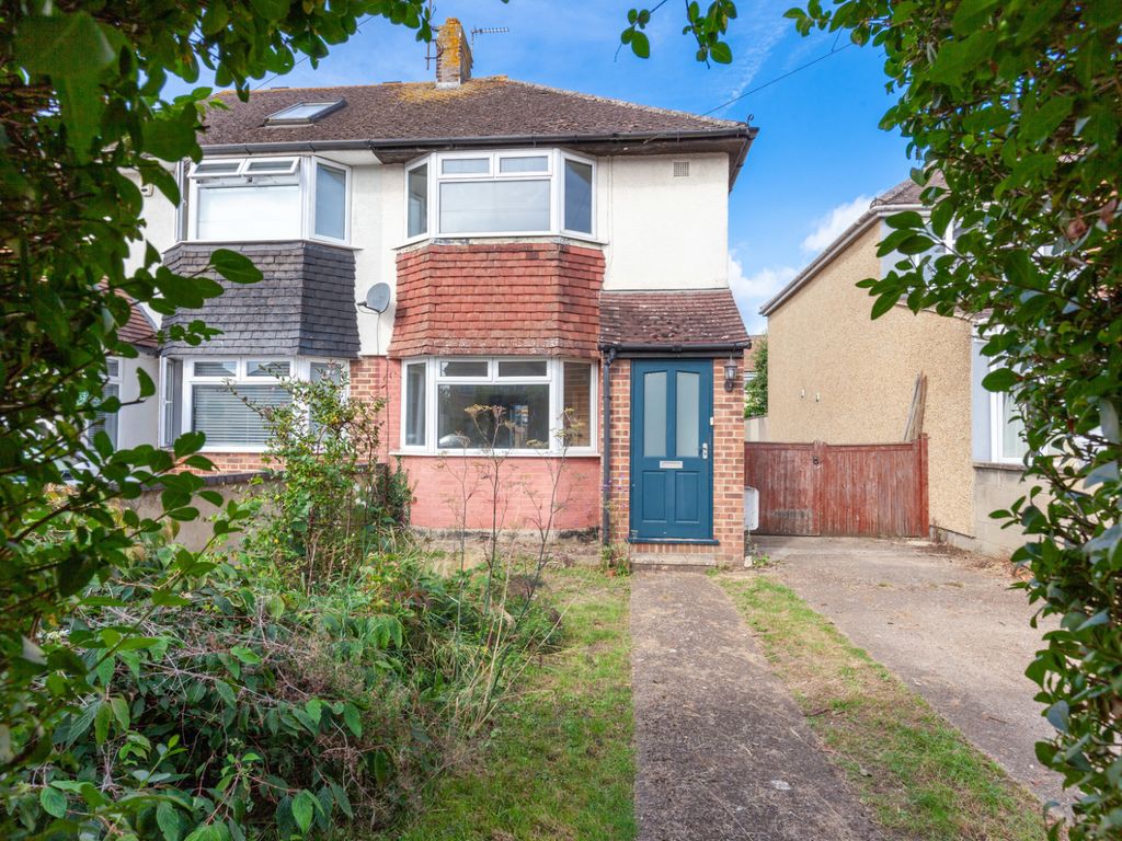 2 bed semidetached house for sale in Herschel Crescent, Littlemore
