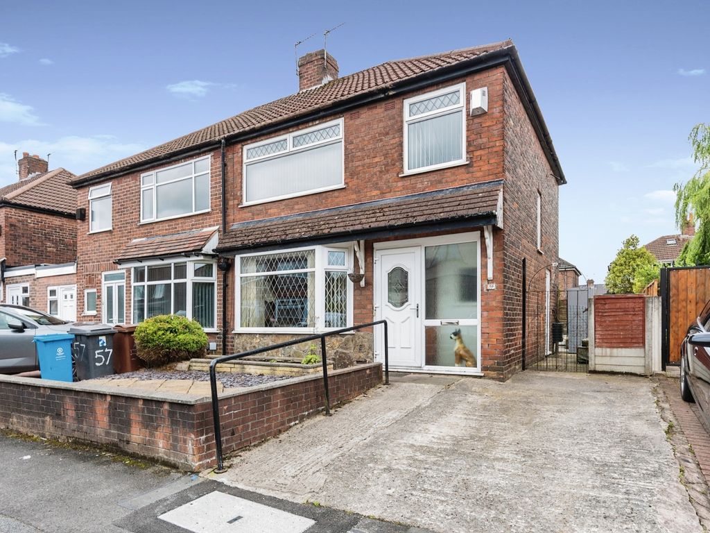 3 bed semidetached house for sale in Mough Lane, Chadderton, Oldham