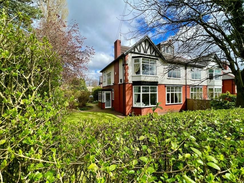 5 bed semidetached house for sale in Albert Road West, Bolton BL1 Zoopla