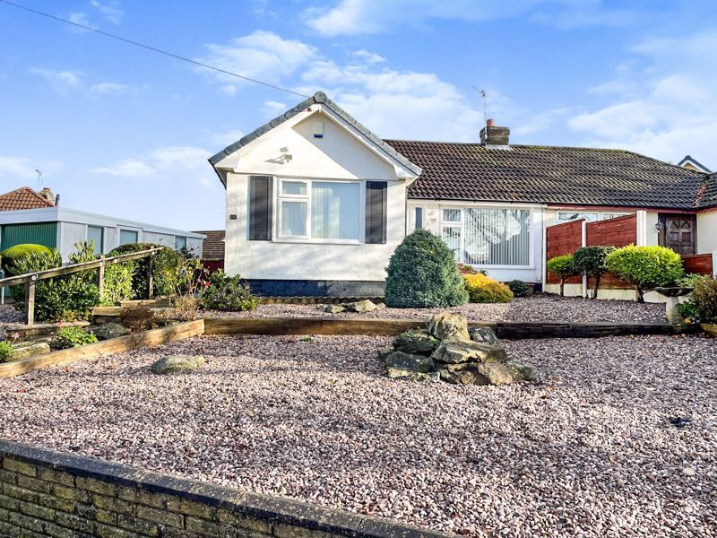2 bed semidetached bungalow for sale in Cotswold Crescent, Bury BL8