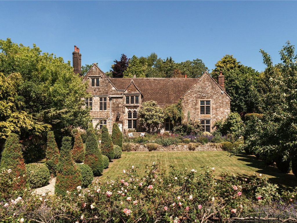 6 bed detached house for sale in Upton Scudamore, Wiltshire BA12, £