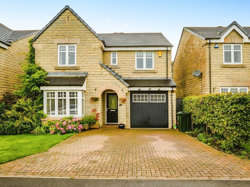 4 bed detached house for sale in Old Mill Dam Lane, Queensbury, Bradford BD13, £350,000 Zoopla