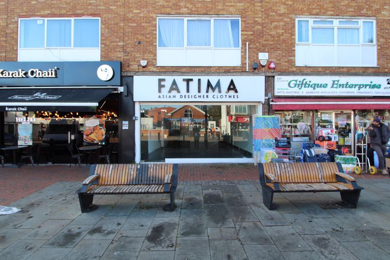 Property to rent in Dunstable Road, Luton LU1, £2,500 pcm Zoopla