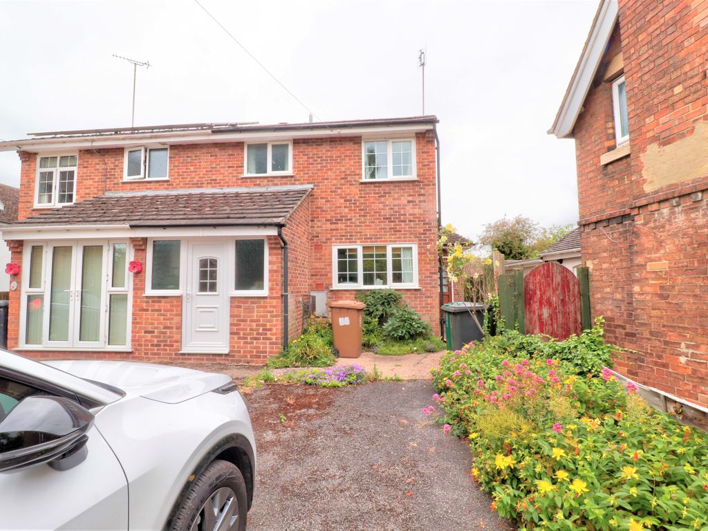 2 bed semidetached house for sale in Main Street, Newton Solney, BurtonOnTrent DE15 Zoopla