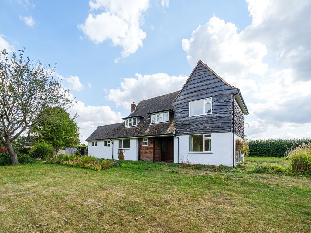 4 bed detached house for sale in Crockenhill Road, Crockenhill, Swanley