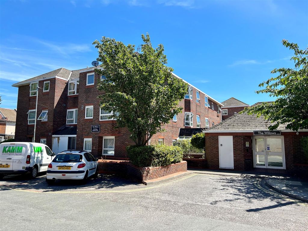 Studio for sale in Twyford Avenue, Portsmouth PO2 Zoopla