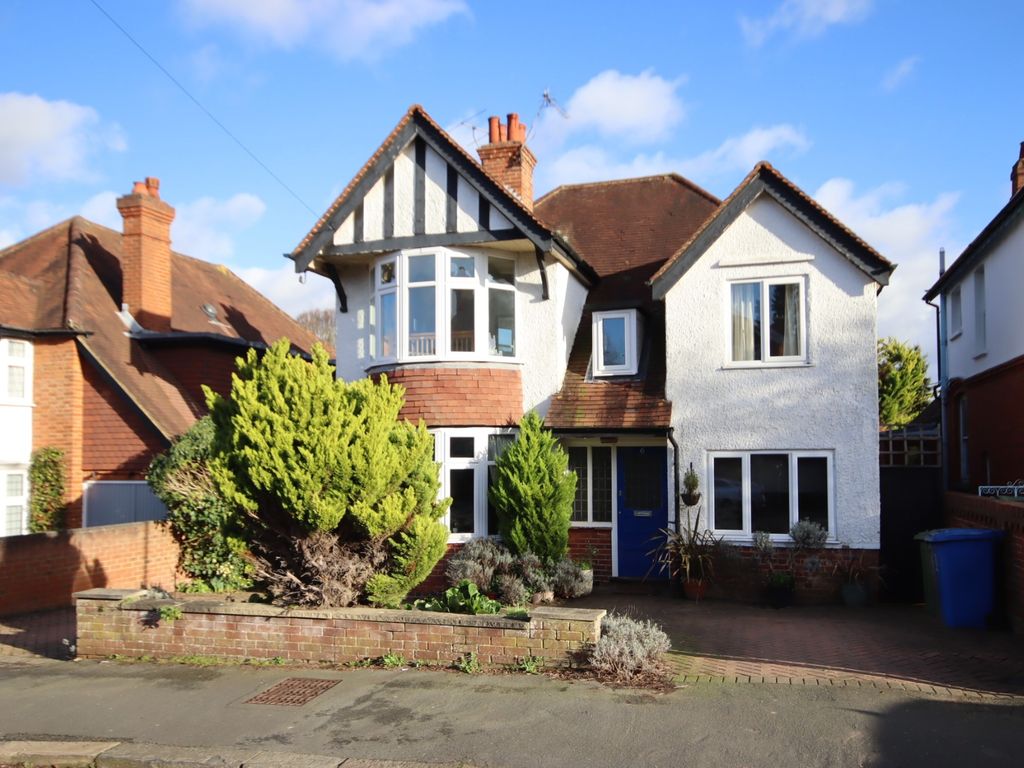4 bed detached house for sale in Belmont Park Avenue, Maidenhead SL6, £