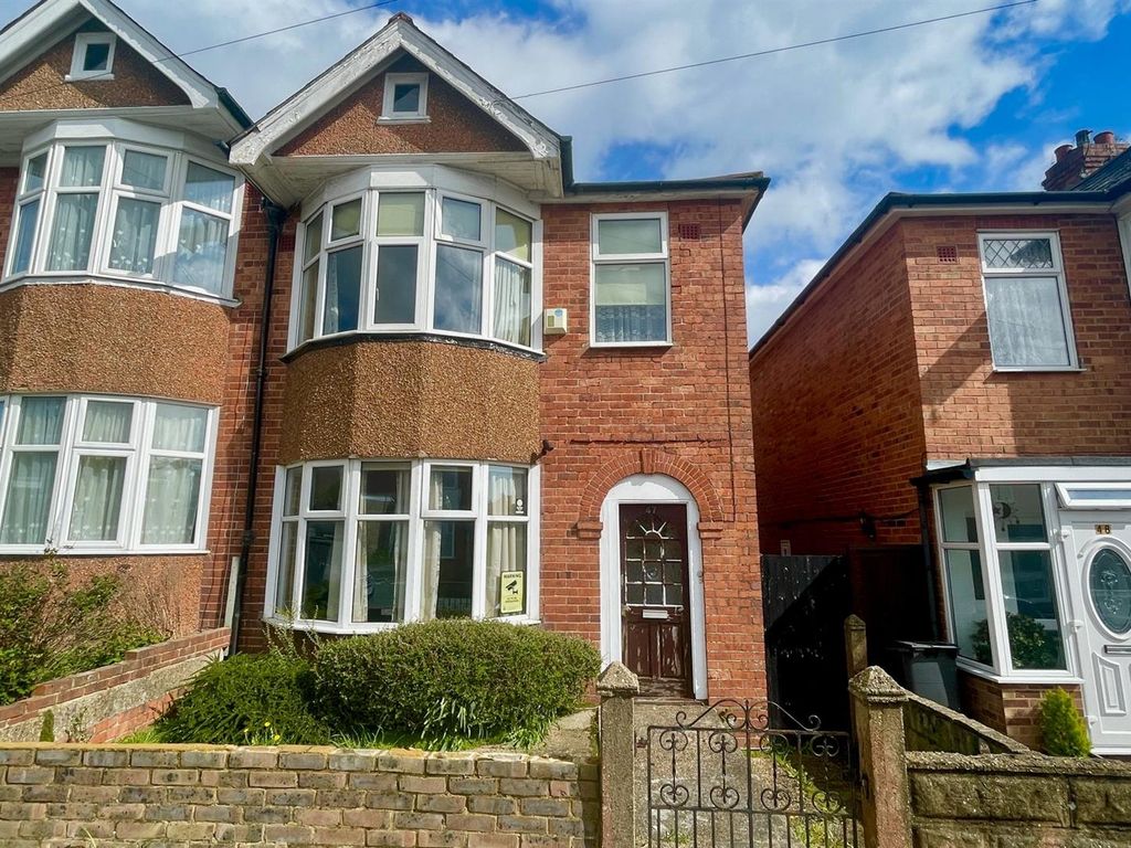 3 bed semidetached house for sale in Elphinstone Avenue, Hastings TN34