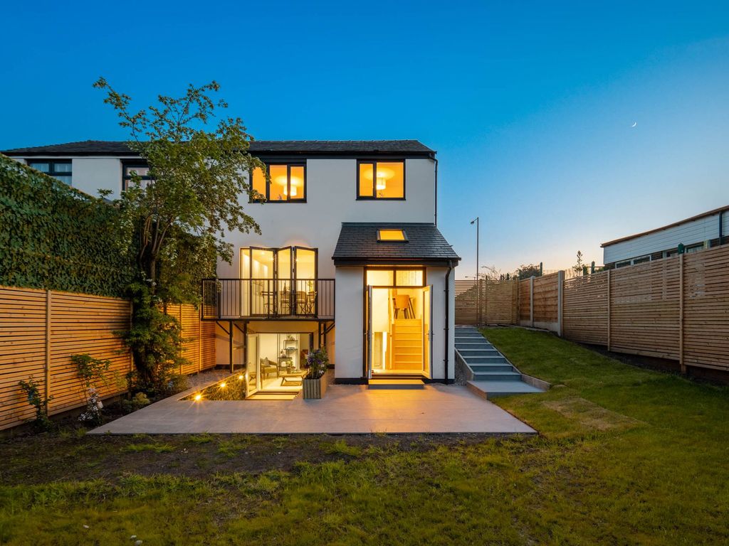 3 bed semidetached house for sale in Bury New Road, Prestwich M25, £
