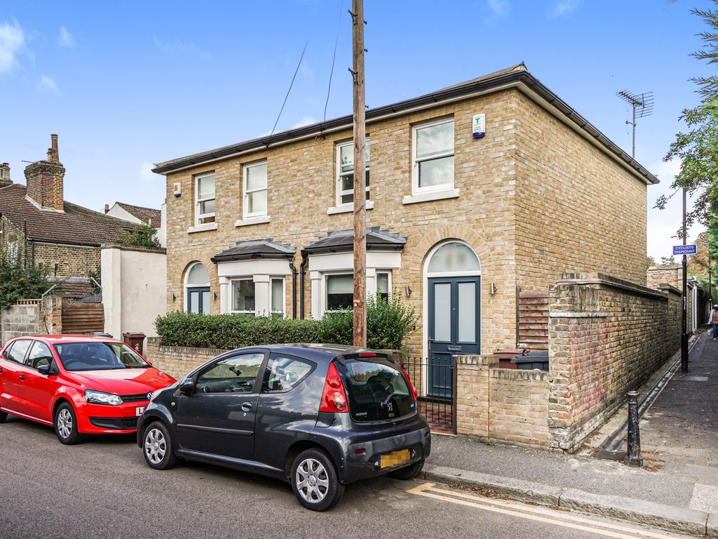 Maynard Road, London E17