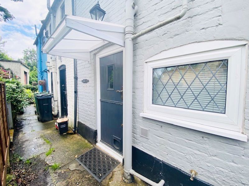 2 bed cottage to rent in Weavering Cottage, Maidstone ME14, £1,150 pcm