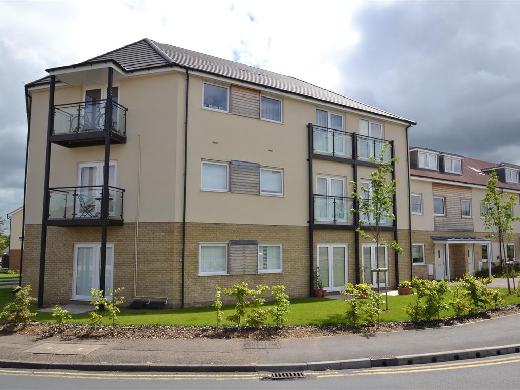 2 bed flat to rent in The Cedars, Broxbourne EN10 Zoopla